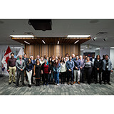 Des participants à l’Opération Érable 2025 posent pour une photo de groupe.